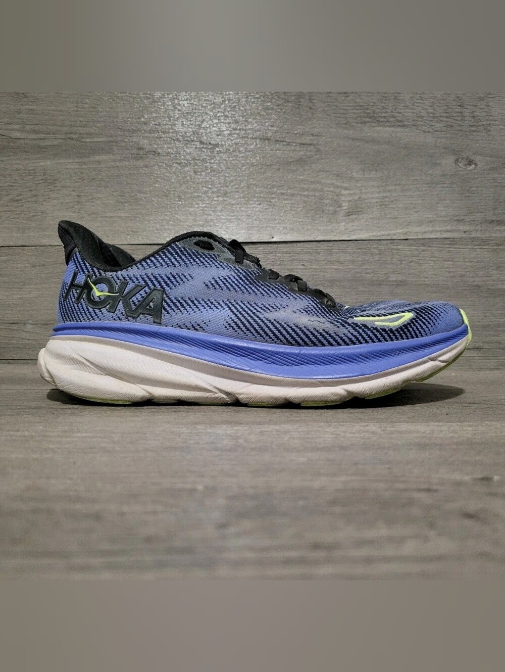 Hoka One One Clifton 9 Running Women 9.5 B Blue Shoes